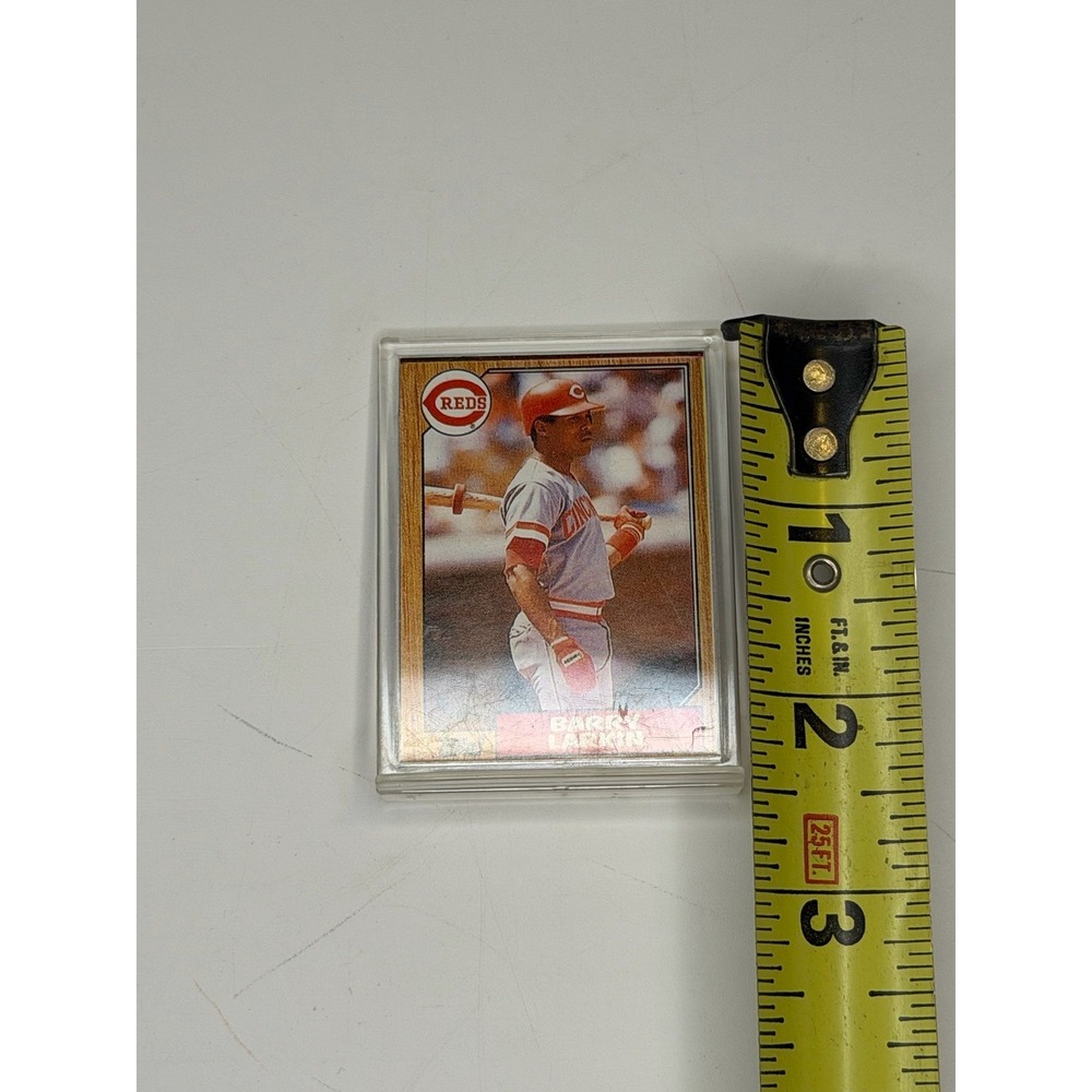 Barry Larkin Cincinnati Reds Topps Baseball Sports Trading Card Lot 2 Cards